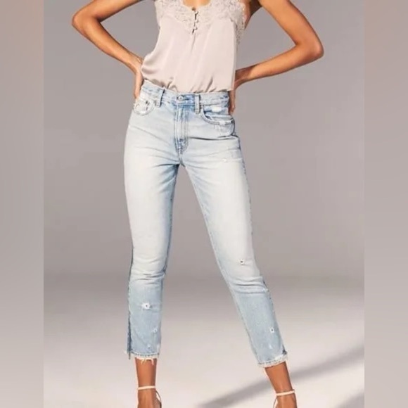 Abercrombie & Fitch Side Zippered Girlfriend Jeans 28|6R - Picture 1 of 5